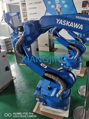 Используемый робот автоматной сварки оси Yaskawa AR1440 6 и быстрый и точный робот дуговой сварки с регулятором робота YRC1000
