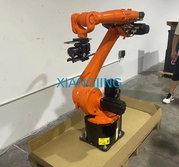KR20 R1810 использовало робот Kuka с регулятором KRC4 и учит шкентелю