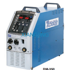 Робот заварки Mig OTC FD-B6L подержанный со сварочным аппаратом DM350 DM500