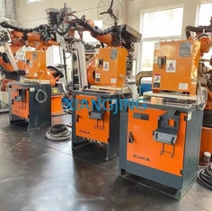 KR 60-3 6 используемый осями робот Kuka со сварочным оборудованием 2033cm пятна