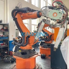 KR 60-3 6 используемый осями робот Kuka со сварочным оборудованием 2033cm пятна