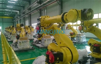 Рука Secone использовала робот m Fanuc - 10iD с R-30iB плюс регулятор для заварки