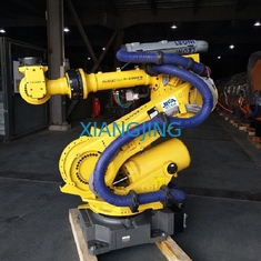 Рука Secone использовала робот m Fanuc - 10iD с R-30iB плюс регулятор для заварки