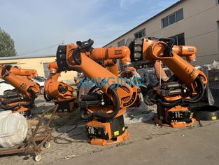 Робот R3330 KR 240 KUKA автоматический используемый промышленный для регуляции Palletizing