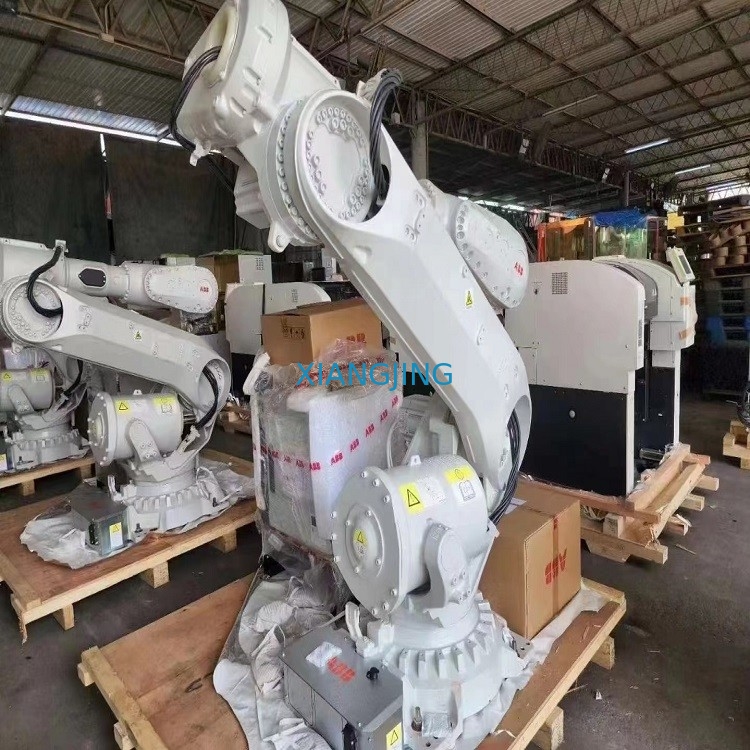 6700-205/2.8 промышленная используемая полезная нагрузка робота 205kg ABB со шкафом учит привесному