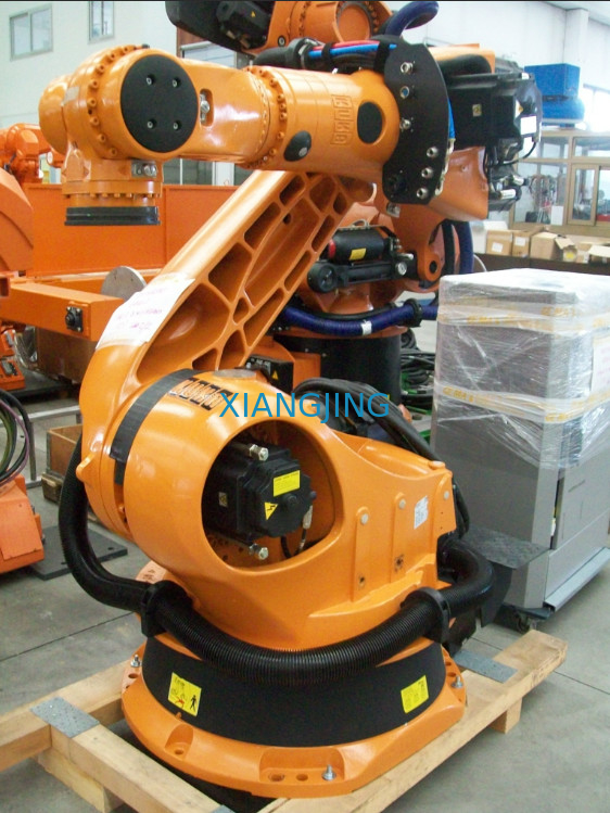 Робототехническая сваривая ось руки KUKA KR120 R3200 6 подержанная для выбора и места